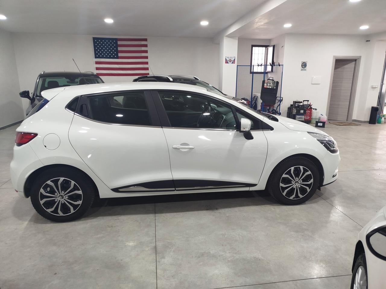 Renault Clio dCi 8V 75 CV Start&Stop 5 porte Energy Intens