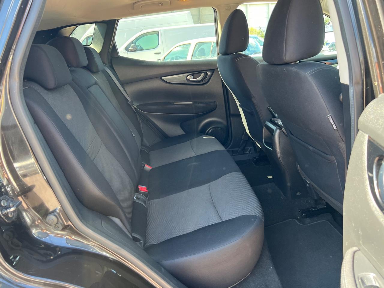 Nissan Qashqai 1.6 dCi X-Tronic 2WD Black Edition