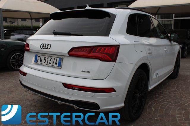 AUDI Q5 40 TDI quattro S tronic Sport S LINE