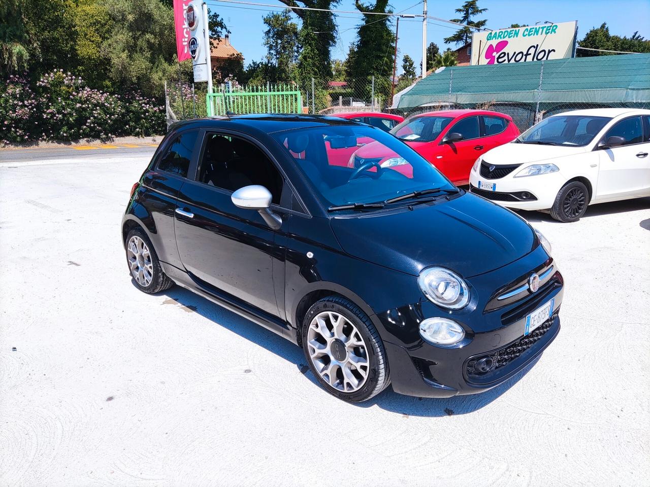 Fiat 500 1.0 Hybrid Rockstar