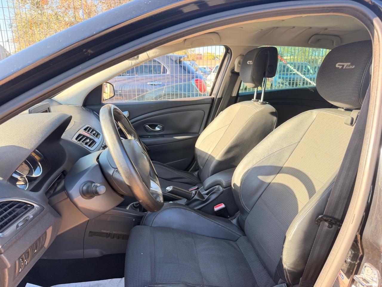 Renault Megane 1.5 dCi 110CV SporTour GT Line-2011