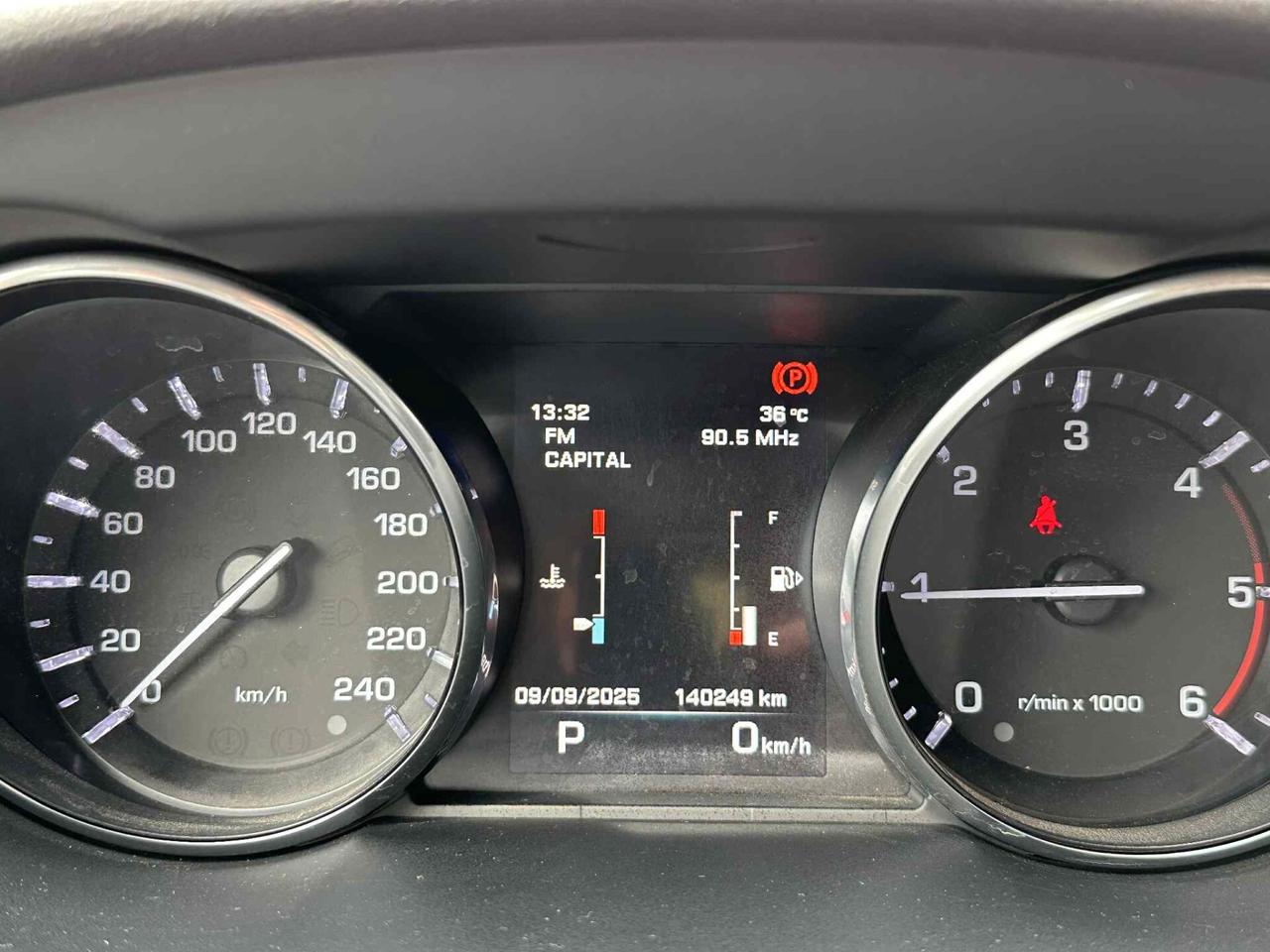 Land Rover Discovery Sport 2.0 TD4 150 CV HSE Luxury