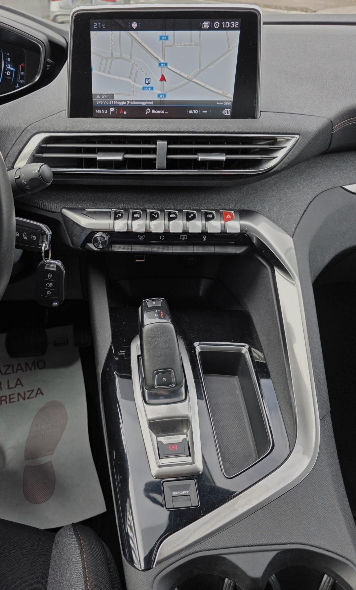 Peugeot 3008 BlueHDi 130 S&S EAT8 Business