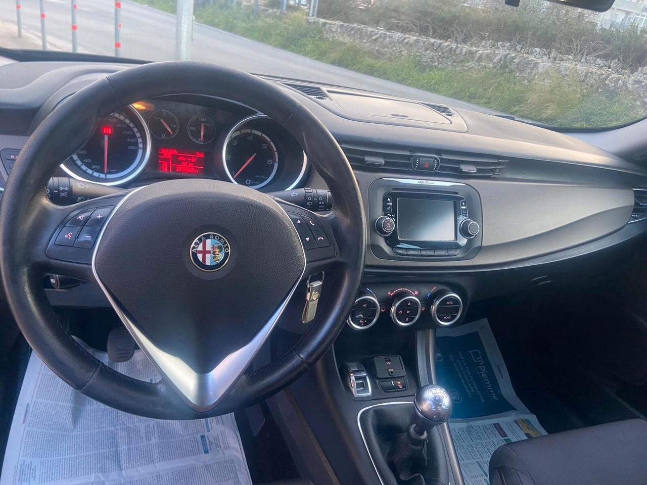 Alfa Romeo Giulietta 1.6 JTDm-2 105 CV Exclusive