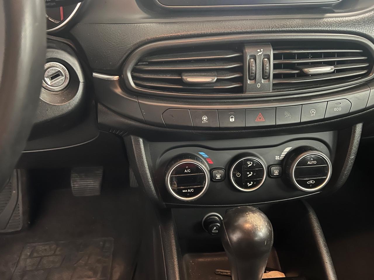 Fiat Tipo 1.6 Mjt S&S SW Lounge