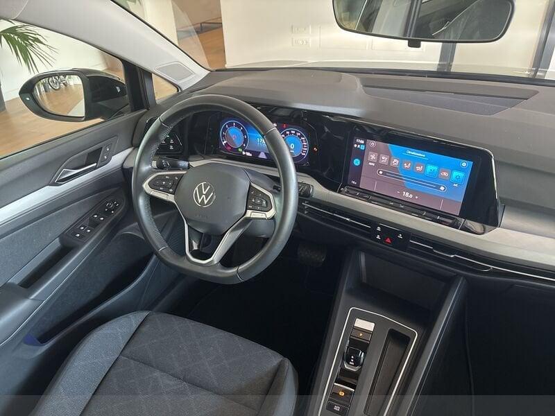 Volkswagen Golf 8 2.0 TDI SCR LIFE DSG 115 CV