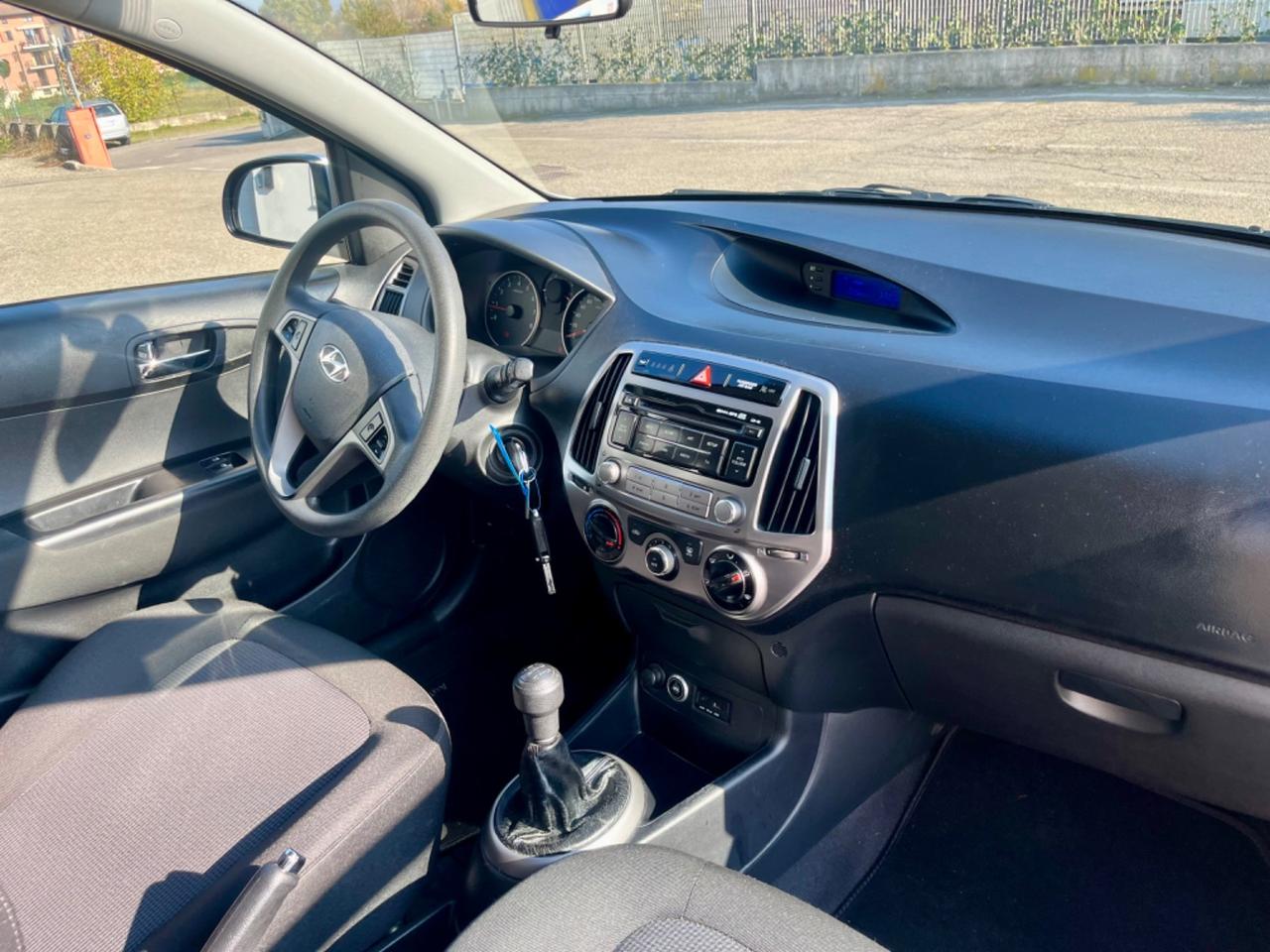 Hyundai i20 1.2GPL 2013 139.000km bombole revisionate fino all 2033