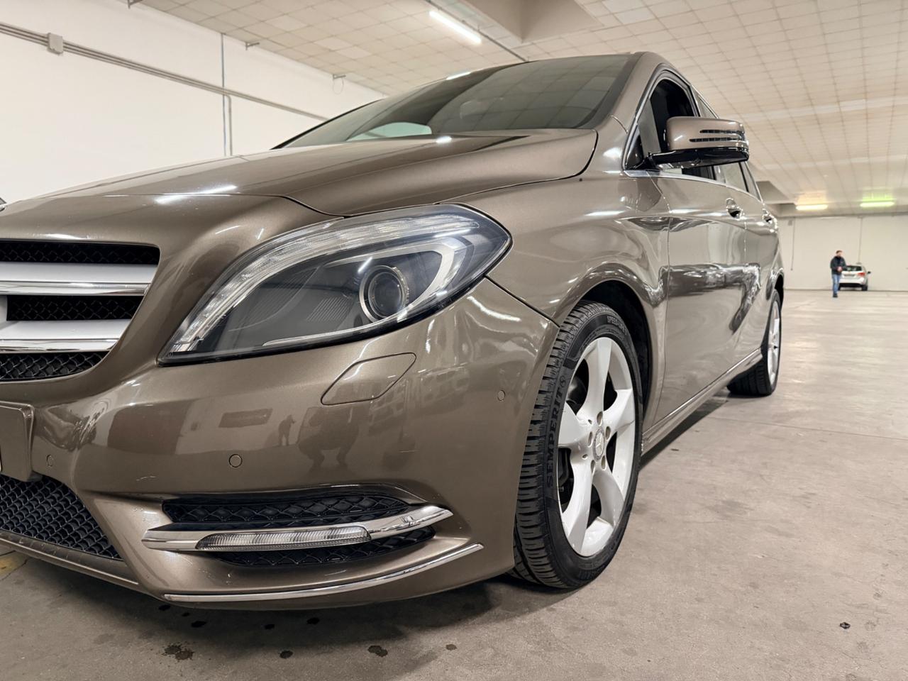 Mercedes-benz B 200 CDI BlueEFFICIENCY Premium