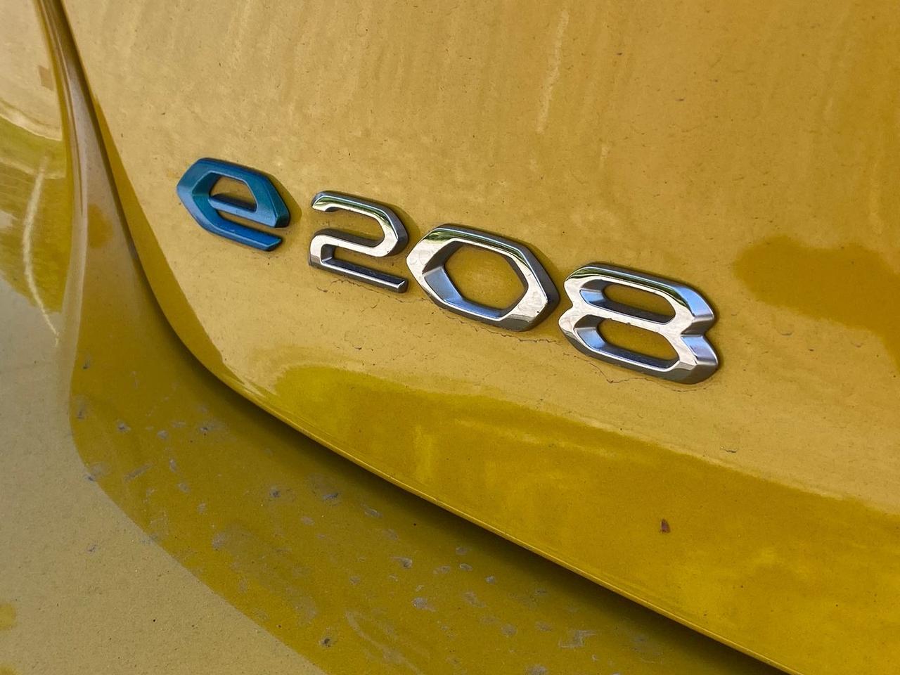 Peugeot 208 GT e-208 #6931