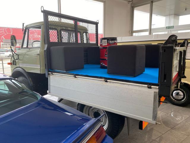 MERCEDES-BENZ AUTOCARRO RIBALTABILE TRILATERALE UNIMOG