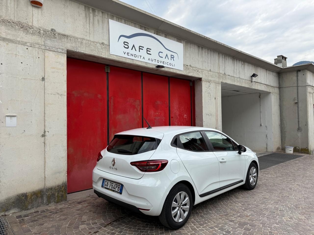 RENAULT CLIO 1.5 DCI NEOPATENTATI