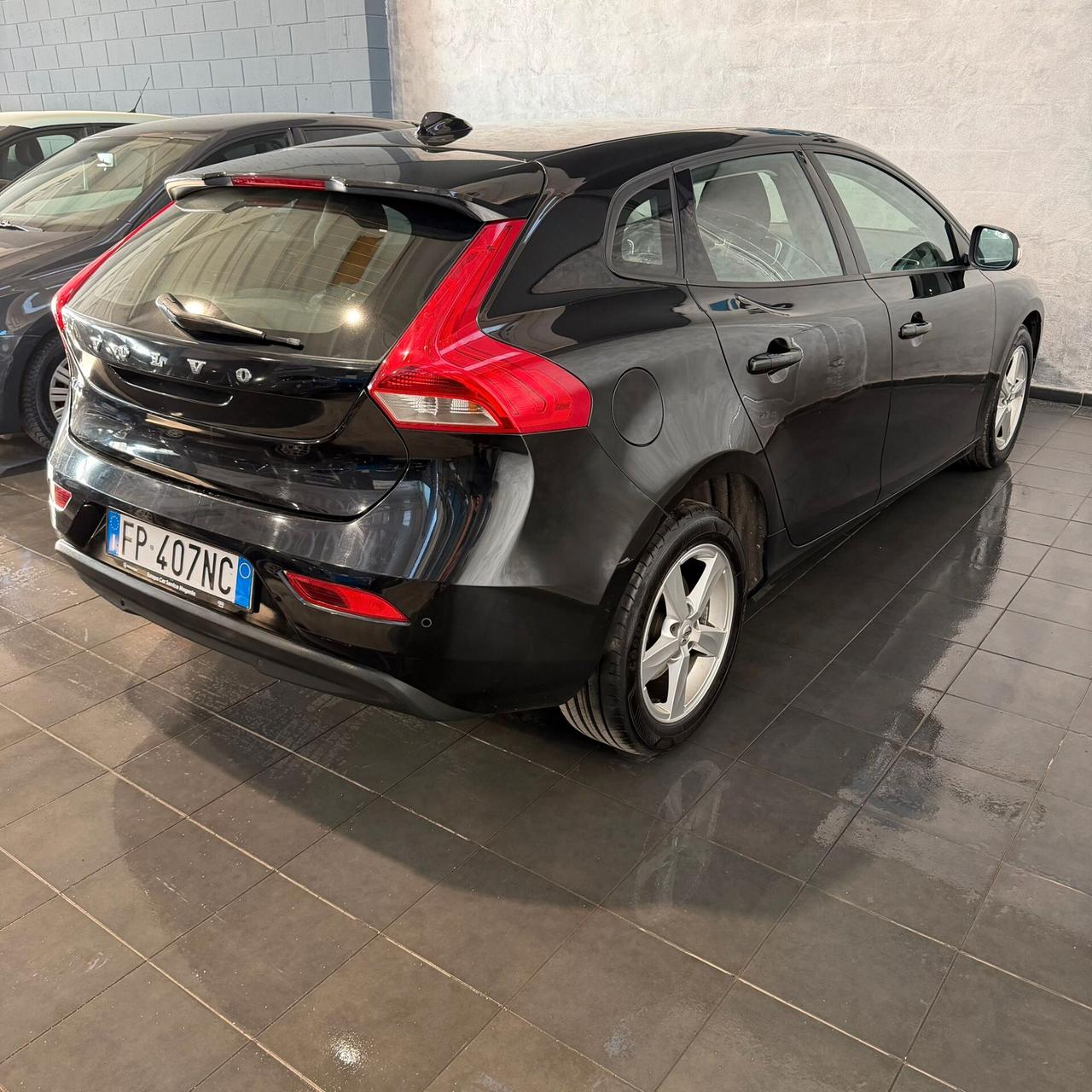 Volvo V40 D2 Business Plus
