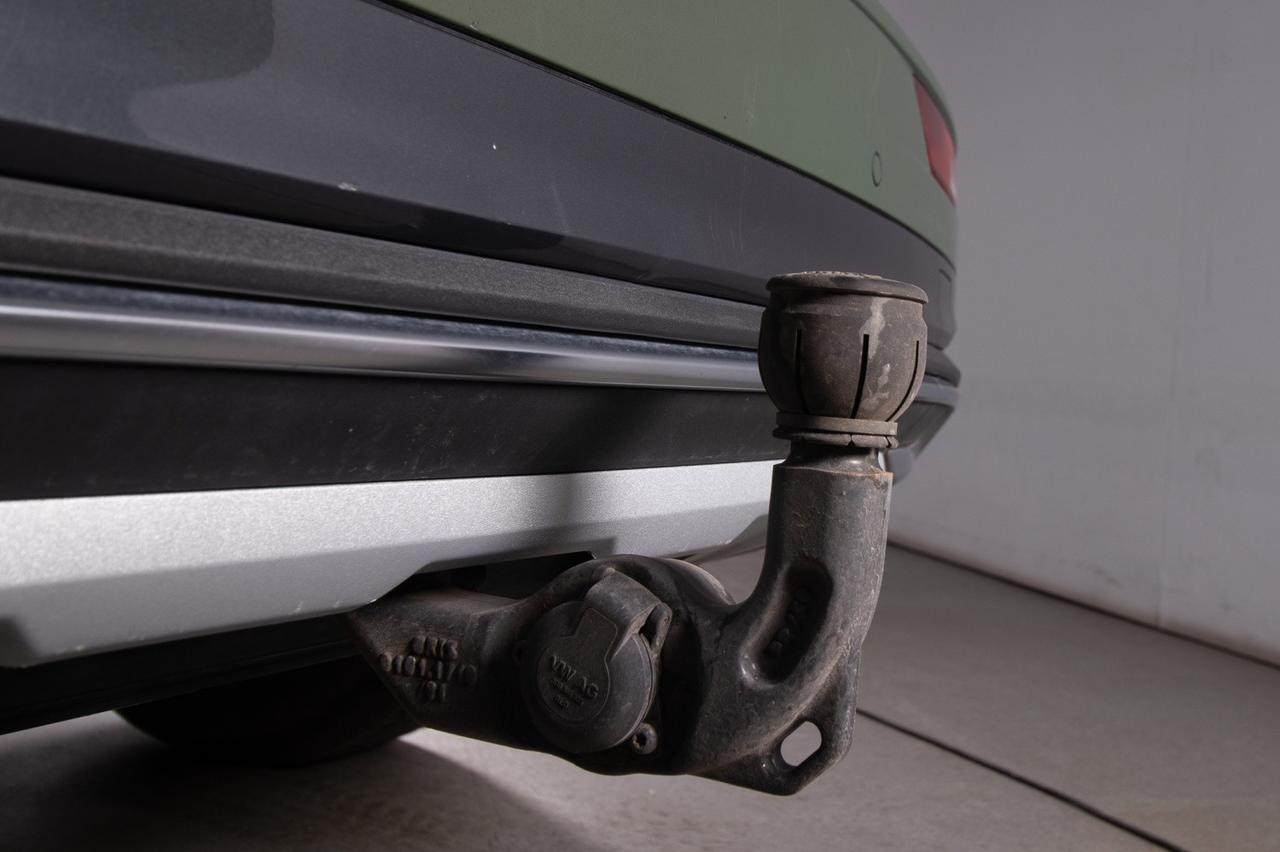 Audi Q5 40 Tdi Mhev Quattro S-tronic Sport 204 Cv Gancio