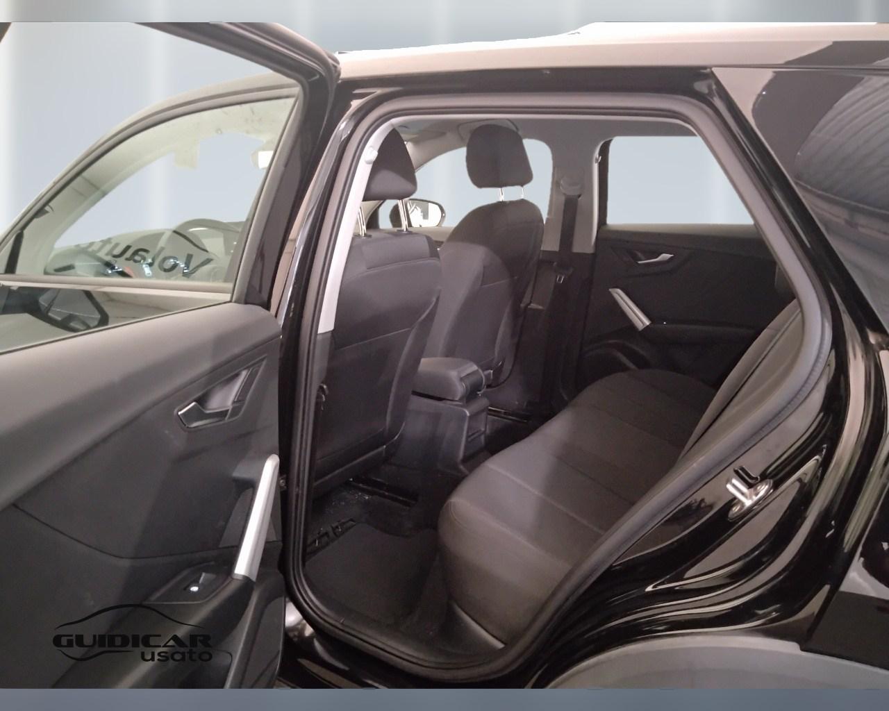 AUDI Q2 I 2021 - Q2 30 2.0 tdi Admired