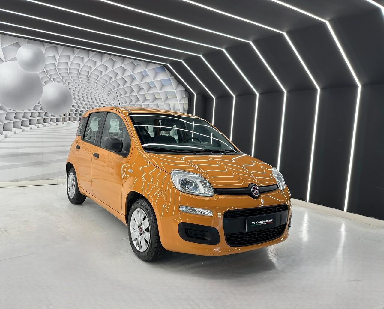 Fiat Panda 1.2 Lounge 69cv-NEOPATENTATI-KM CERTIFICATI-PERMUT