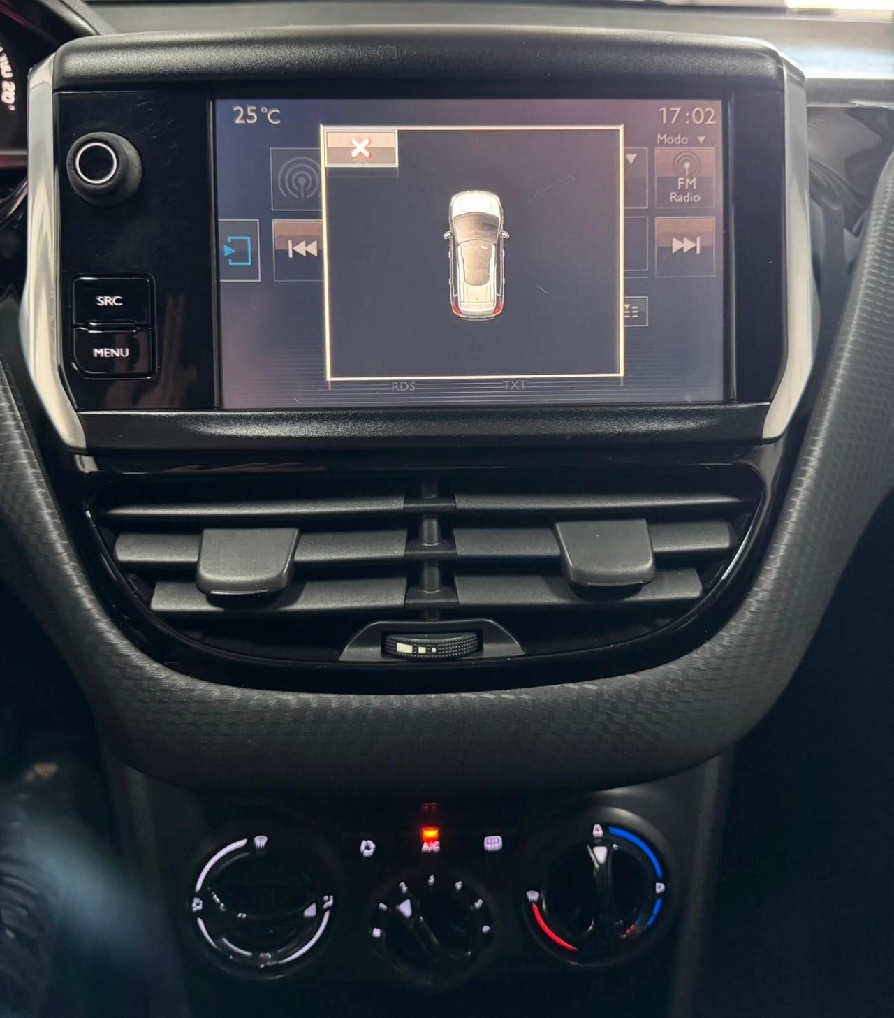 Peugeot 2008 BlueHDi 100 Allure