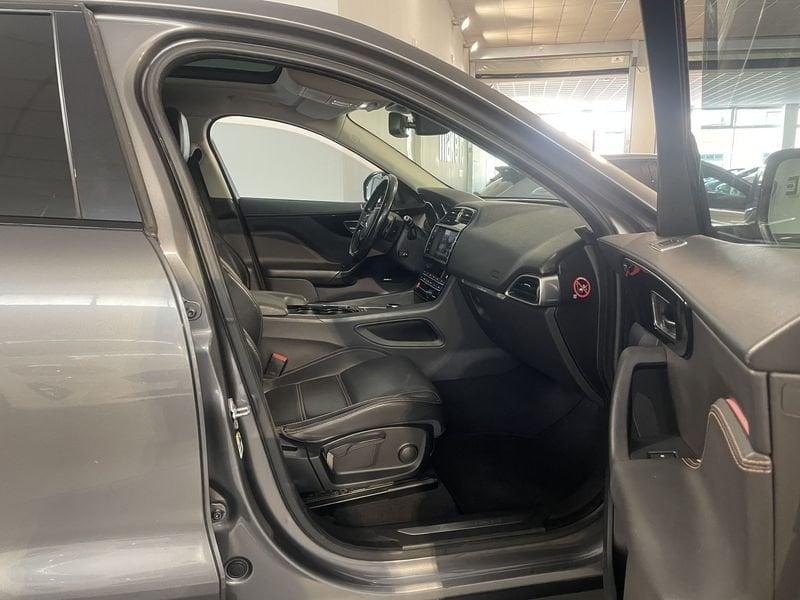 Jaguar F-Pace 3.0d V6 300 CV AWD aut. First Edition