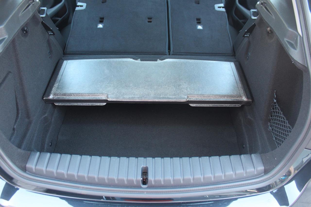 Bmw 120 120d 5p. Business Advantage