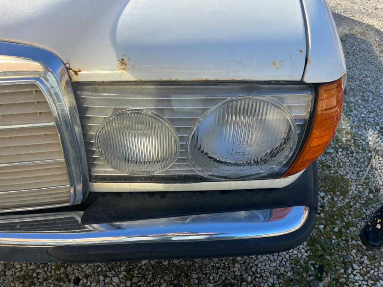 Mercedes benz 240 TD Aspirato w123