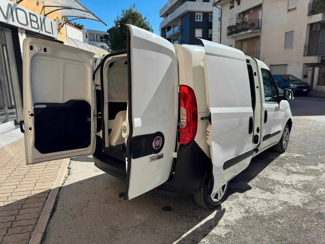 FIAT DOBLO CARGO FURGONE 1.3 MJ 95 CV. 2 POSTI PERFETTA