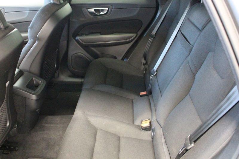 Volvo XC60 B4 (d) Geartronic Momentum Pro