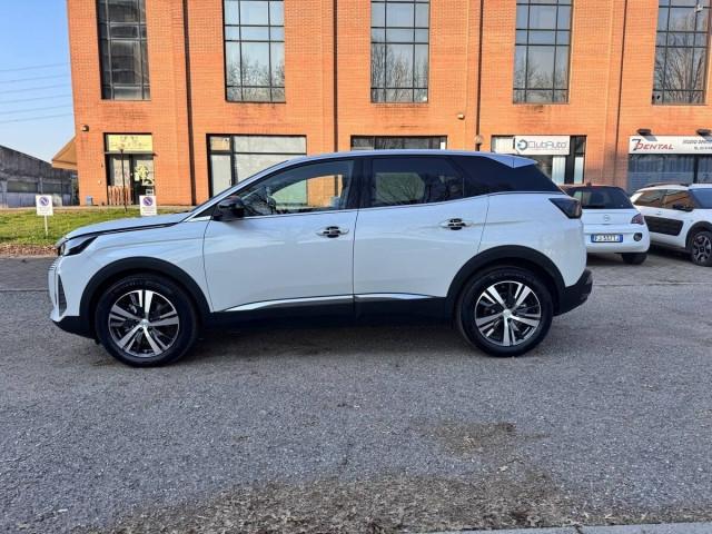 Peugeot 3008 II 1.2 hybrid 48V Allure Pack 136cv e-dcs6