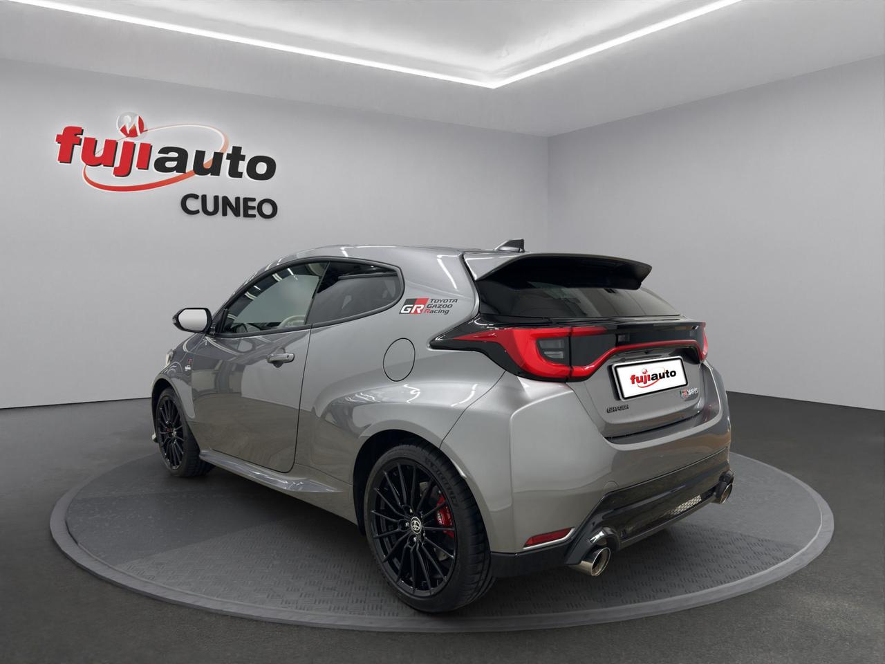 Toyota GR Yaris 1.6 Circuit dat-8