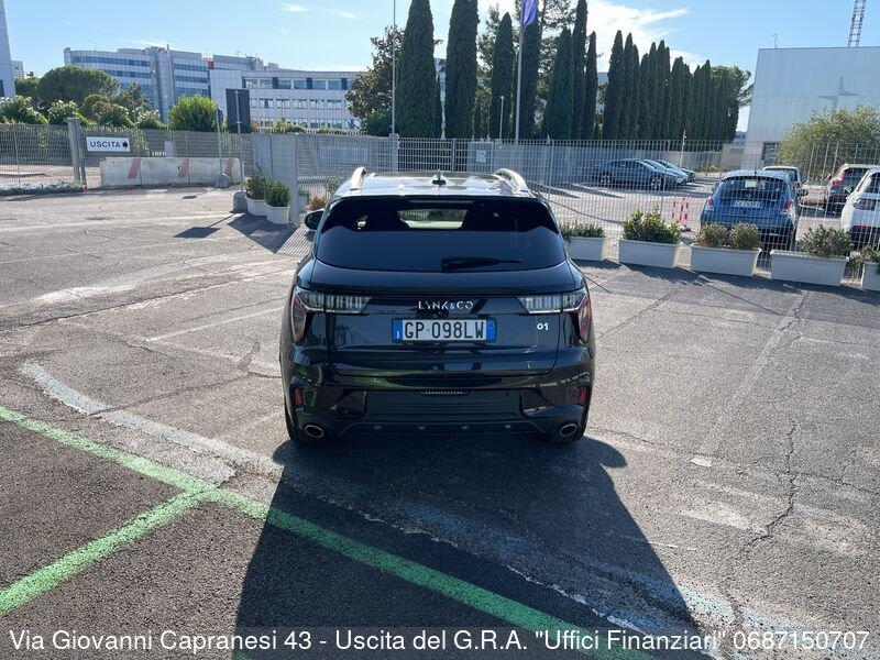 Lynk & Co 01 01 PHEV