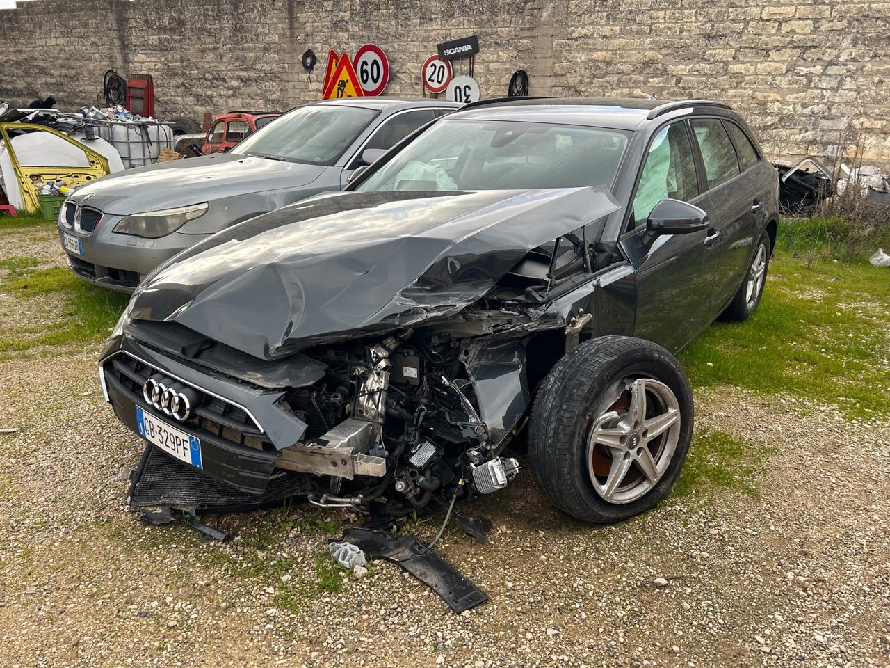 Audi A4 35 TDI/163 CV S tronic Business Advanced ( AUTO SINISTRATA )