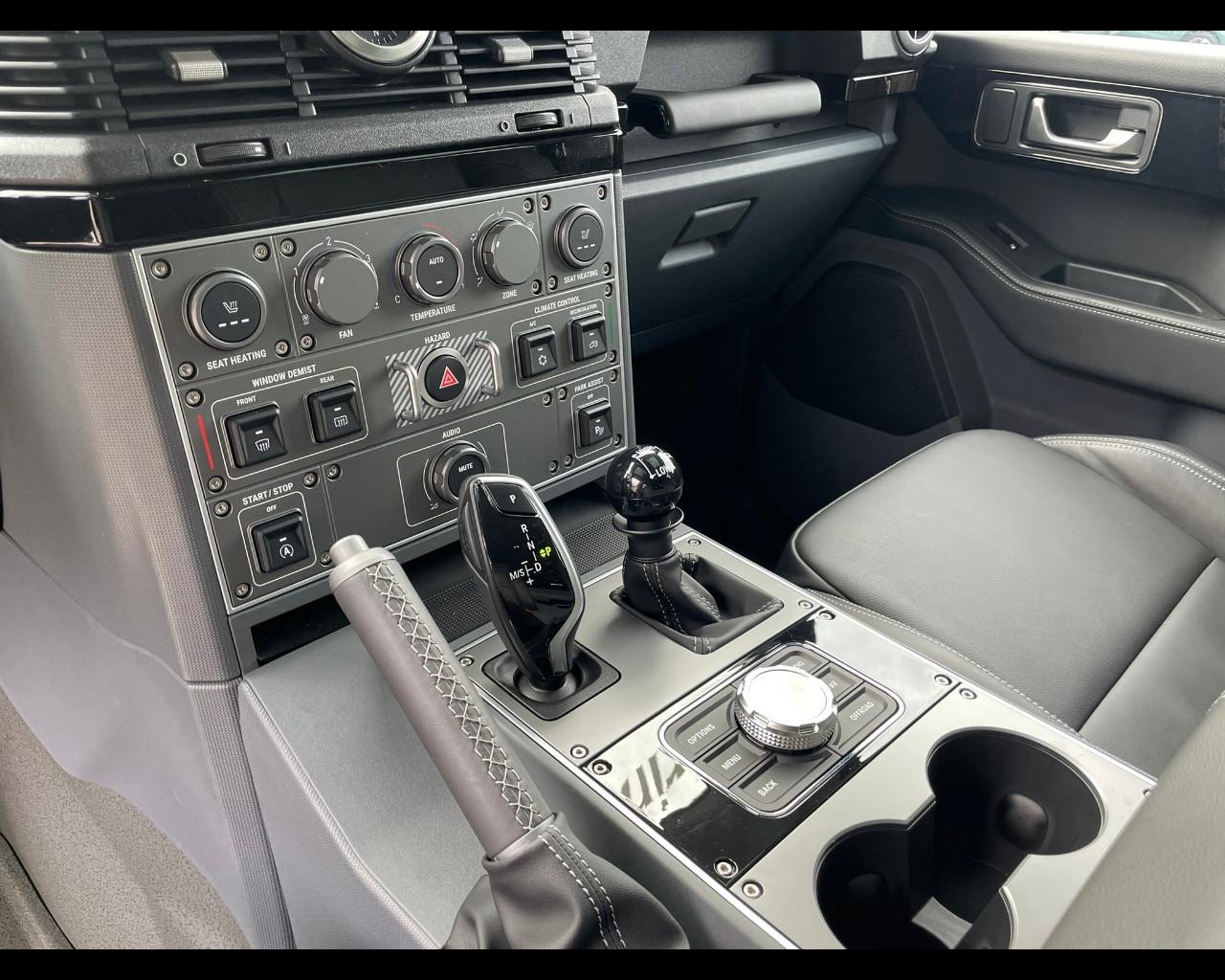 INEOS Station Wagon Fieldmaster - Motore BMW 3.0L Turbo Diesel, 6 cilindri in linea