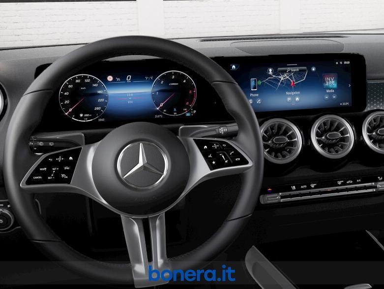 Mercedes GLB 200 D Progressive Advanced Plus 8G-DCT