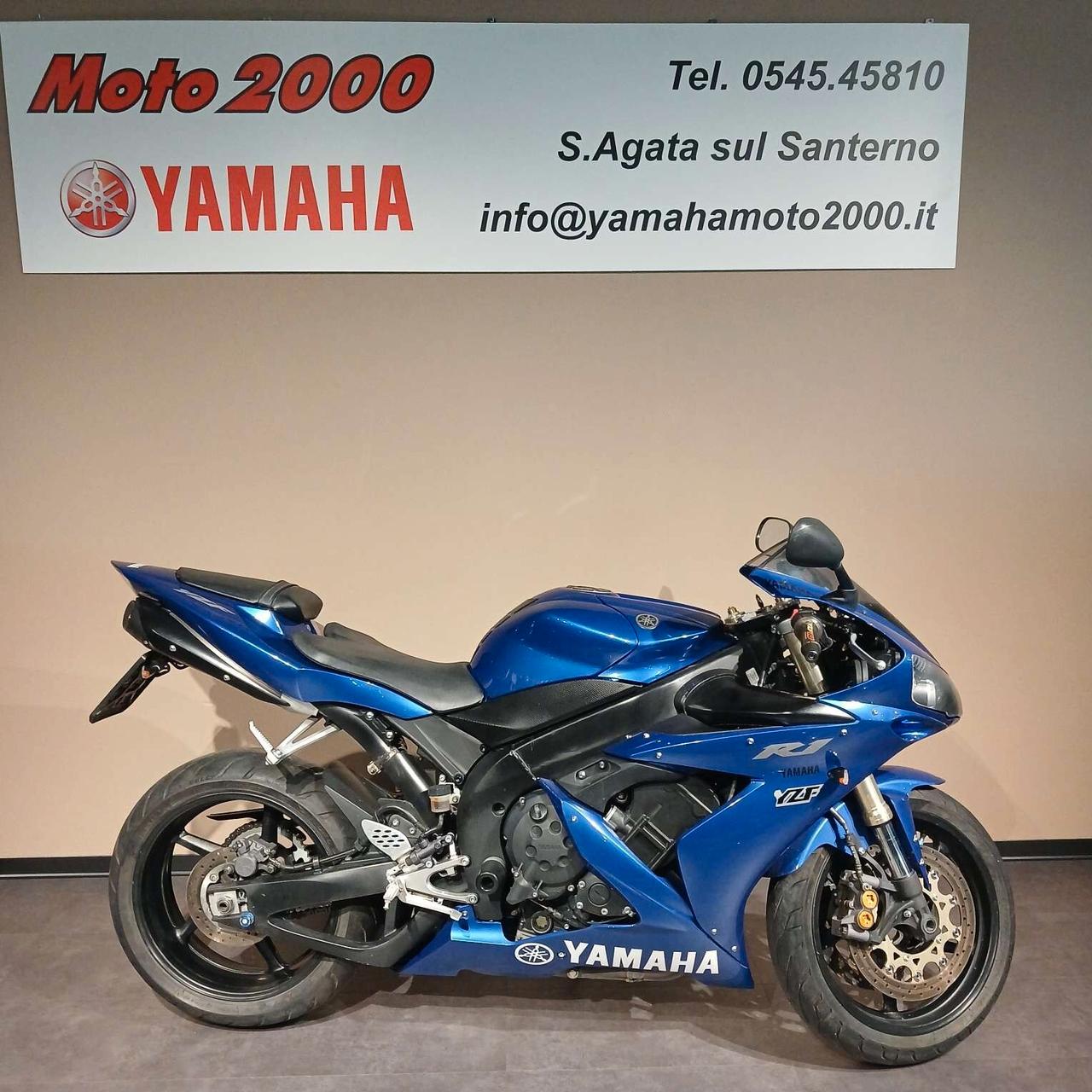 Yamaha YZF R1