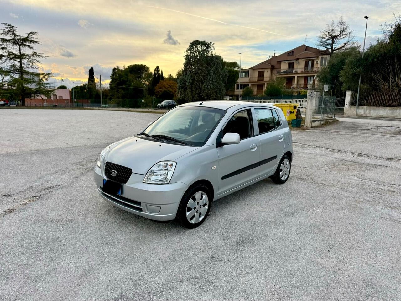 Kia Picanto 5porte 1.0 Benzina CON 67 MILA KM