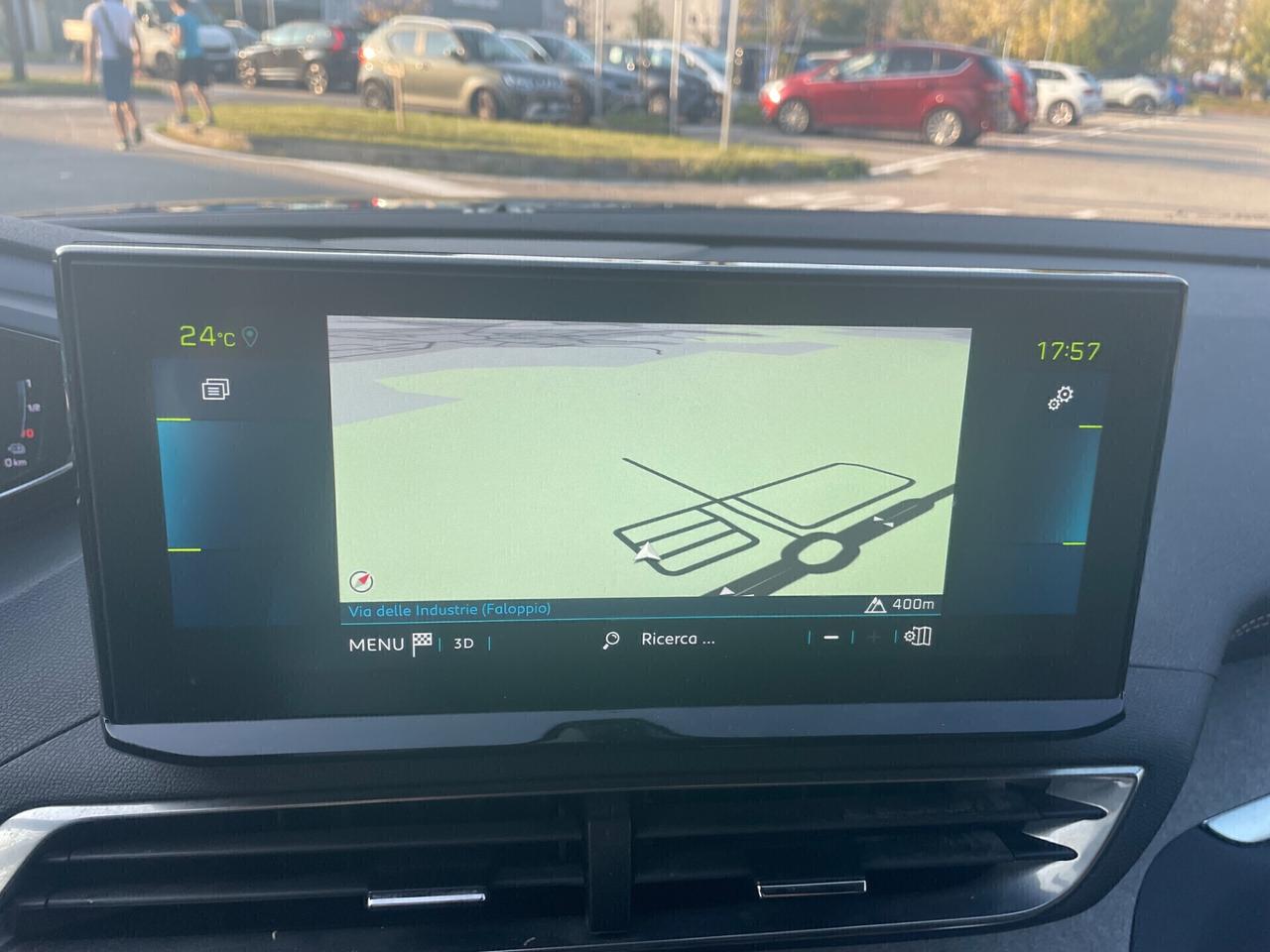 Peugeot 3008 Hybrid 225 *Automatik*Navi*Pelle*Full optional