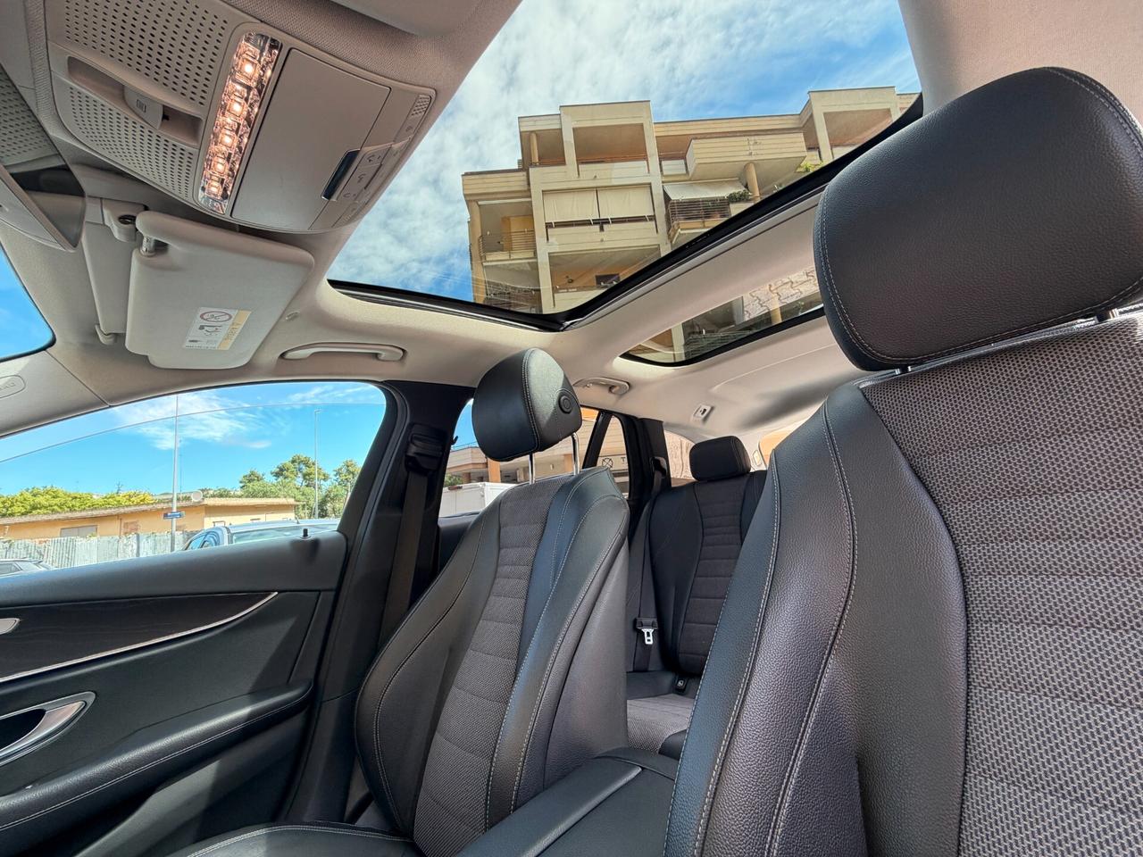 Mercedes-benz E 220 4Matic Auto Premium Plus All-Terrain