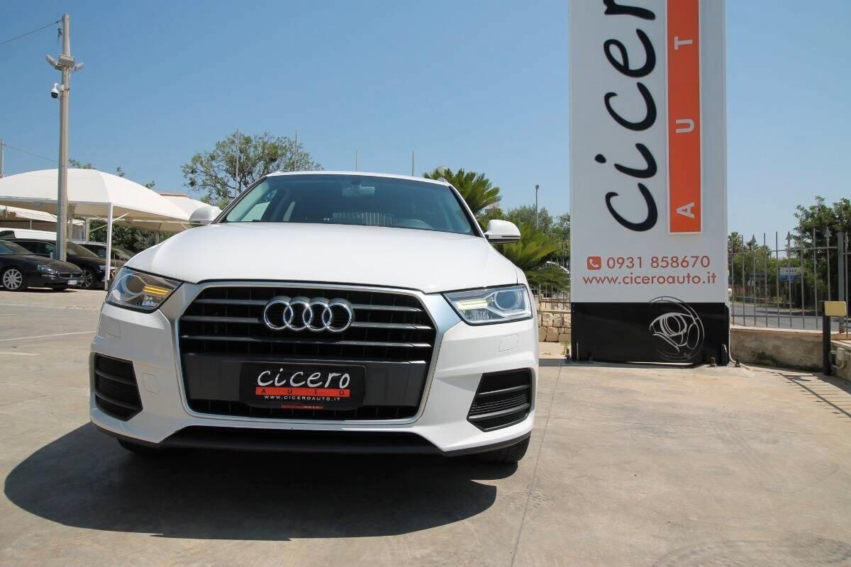 Audi Q3 2.0 TDI 120 CV Business|12.2015