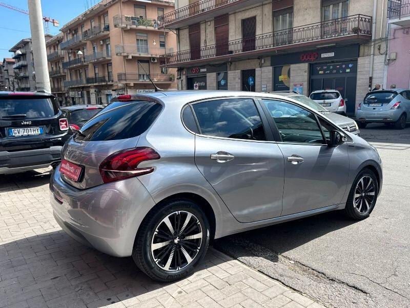 Peugeot 208 BlueHDi 100 Stop&Start 5 porte Allure