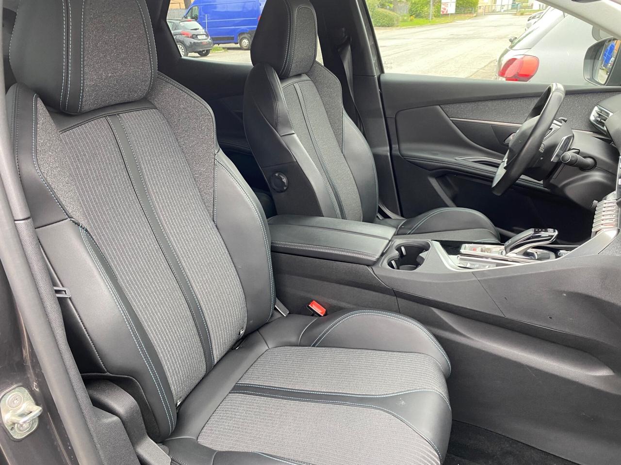 Peugeot 3008 Allure Pack aut.