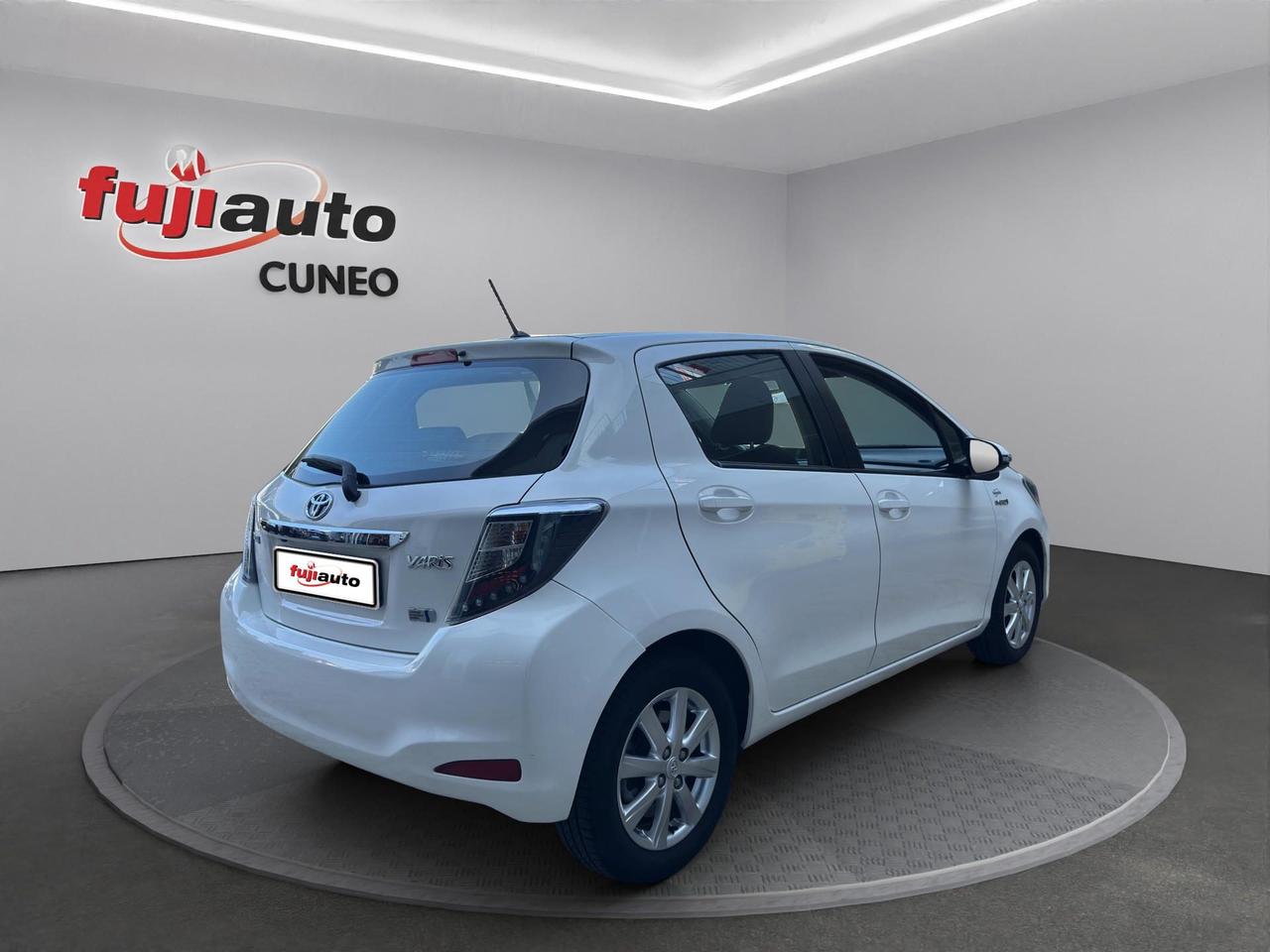Toyota Yaris 5p 1.5h Lounge+