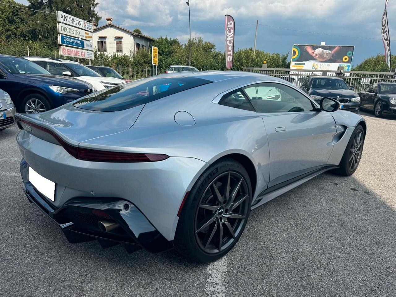 Aston Martin V8 Vantage V8 Vantage S Coupé