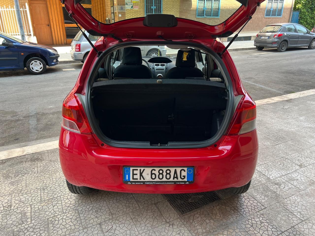Toyota Yaris 1.0 5 porte Now