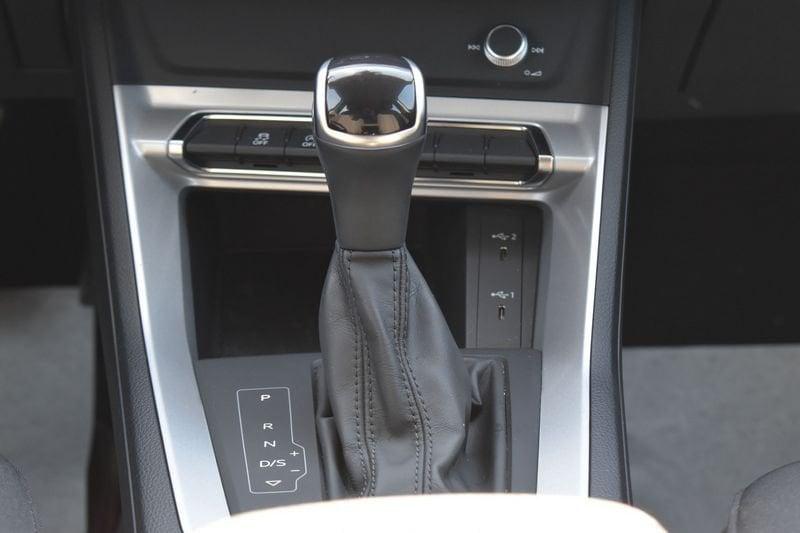 Audi Q3 35 TDI quattro S tronic Business Advanced