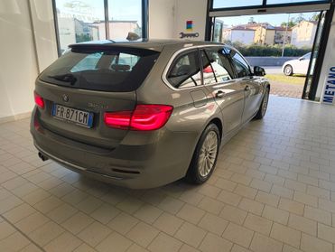Bmw 320d xDrive Touring Luxury 190cv LED