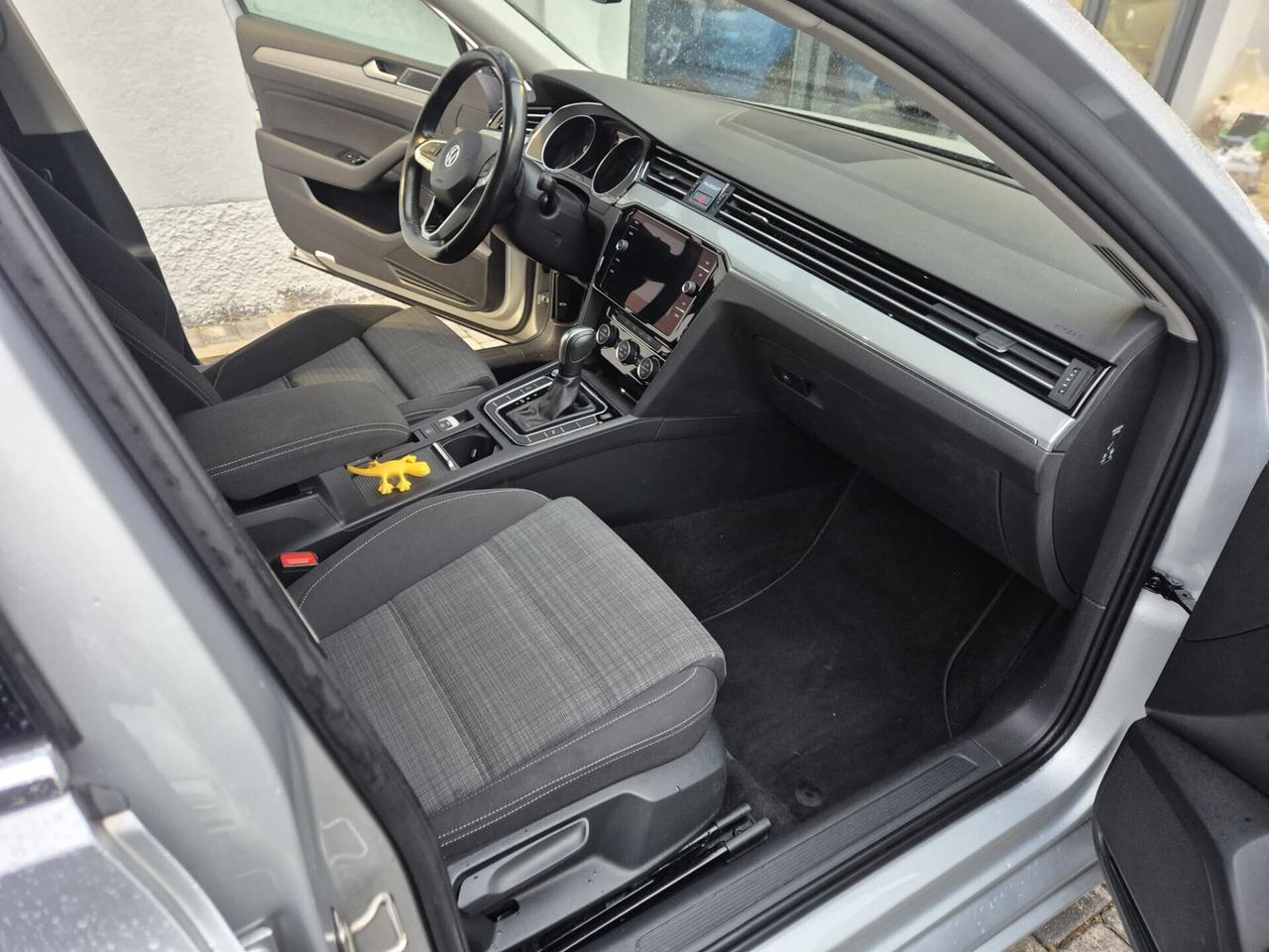 Volkswagen Passat Variant 2.0 TDI Business CAMBIO