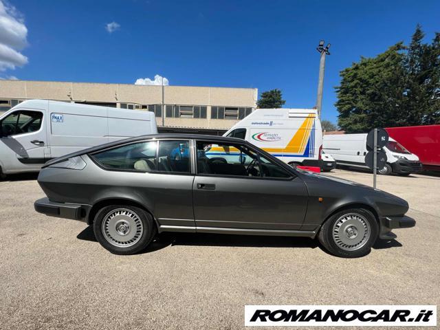 ALFA ROMEO Alfetta 2.0