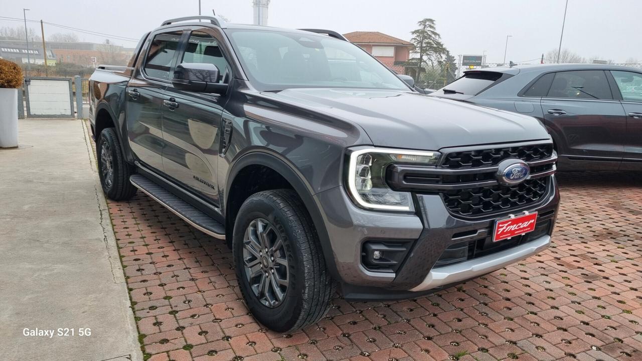Ford Ranger 2.0 ECOBLUE DC Wildtrak 5 posti Autocarro 205 cv