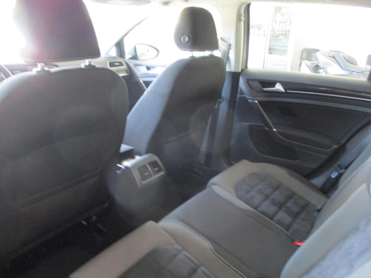 Volkswagen Golf 5 Porte Golf 5p 1.6 tdi Highline 110cv