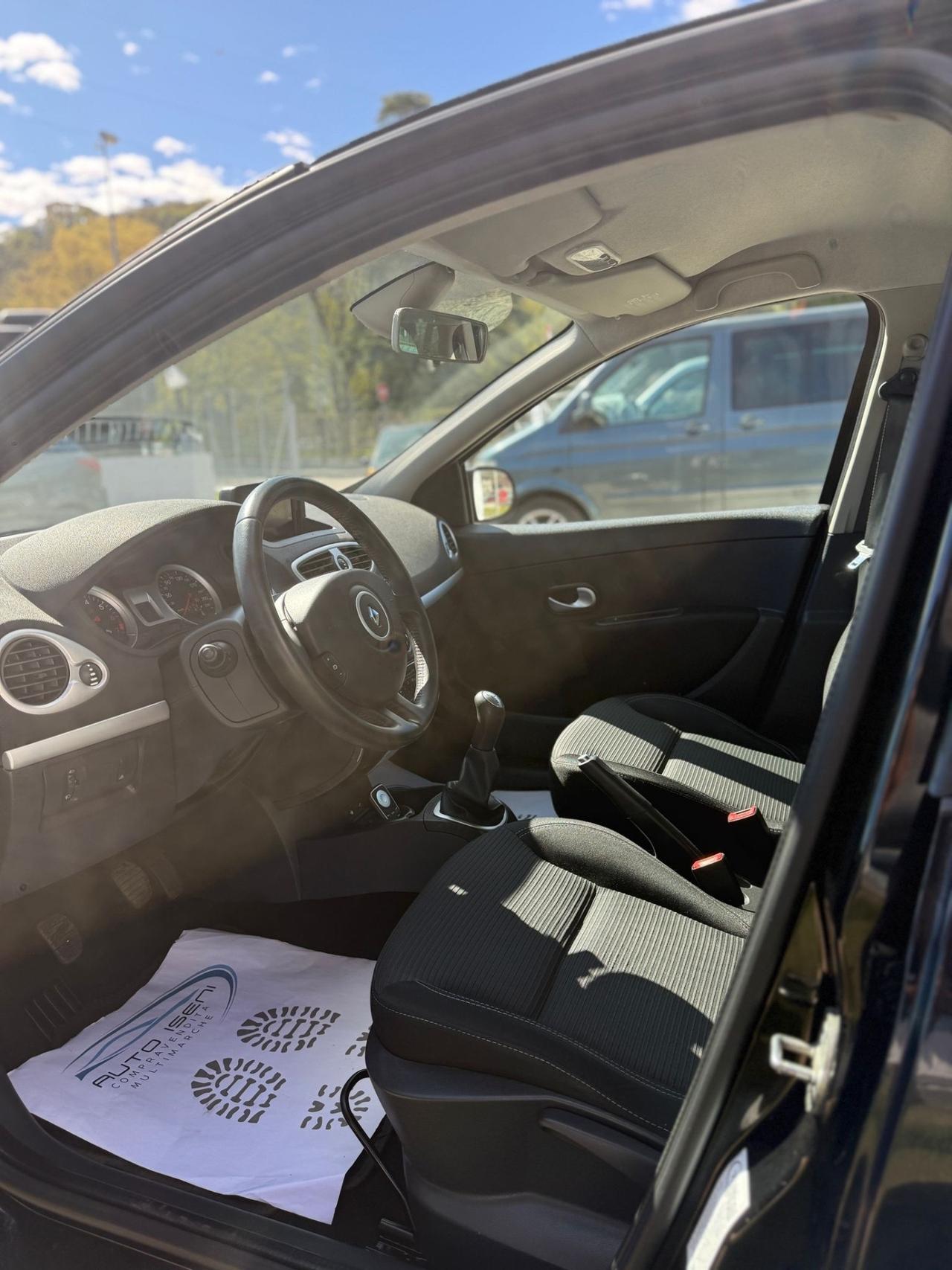 Renault Clio 1.2 16V 5 porte Live SOLO 93.000 KM