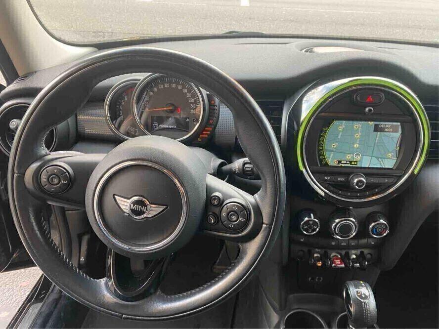 Mini 1.5 Cooper Hype automatica navigatore 5 PORTE