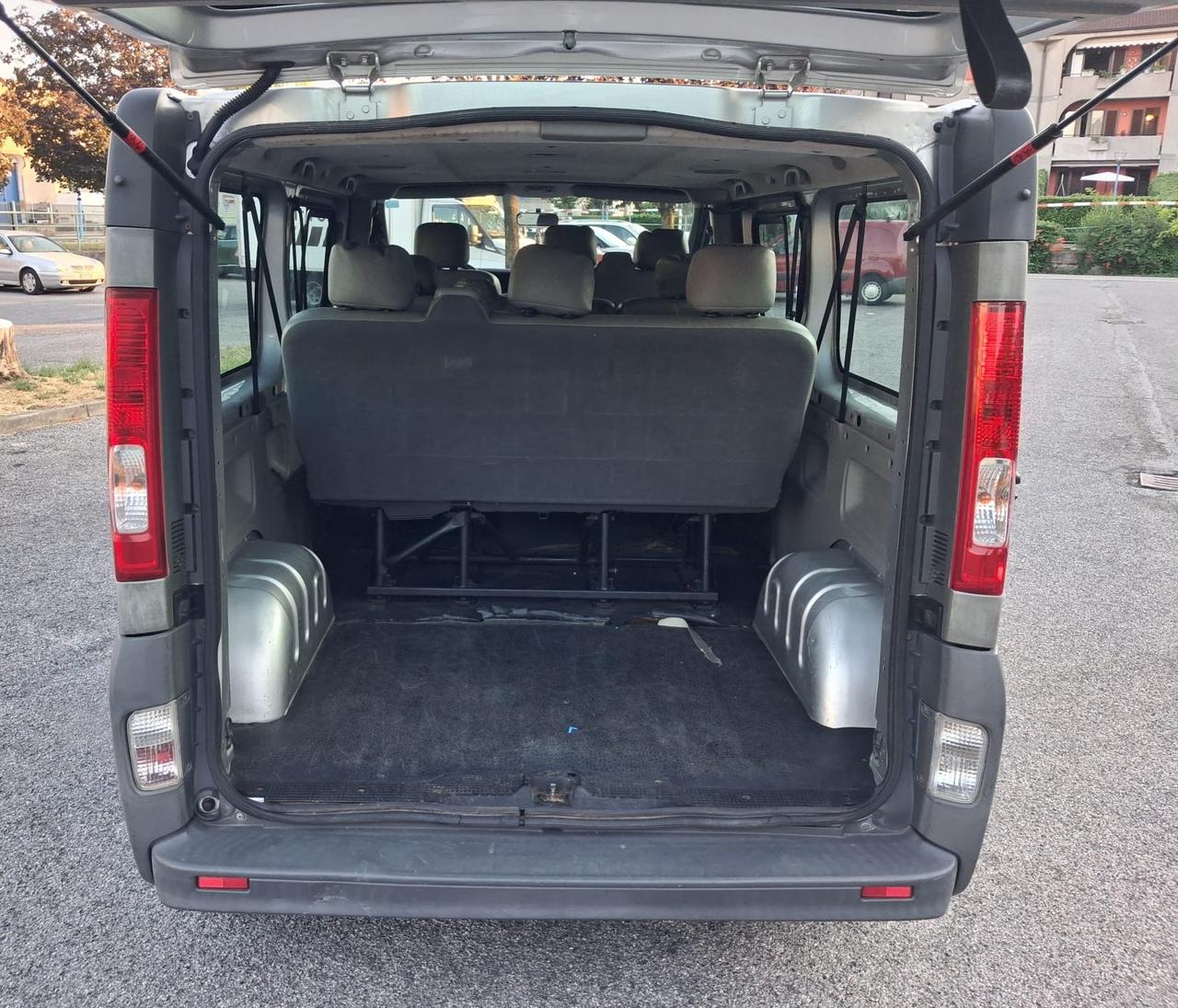 Renault Trafic T29 2.0 dCi/115 PC-TN Passenger Pack